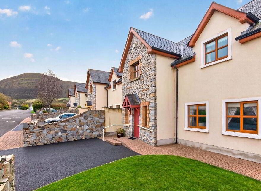 4 Waterside Lane, Strandhill, F91X0D1