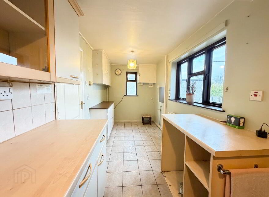 9 Wardlow Crescent, Ballymena, BT42 4HN