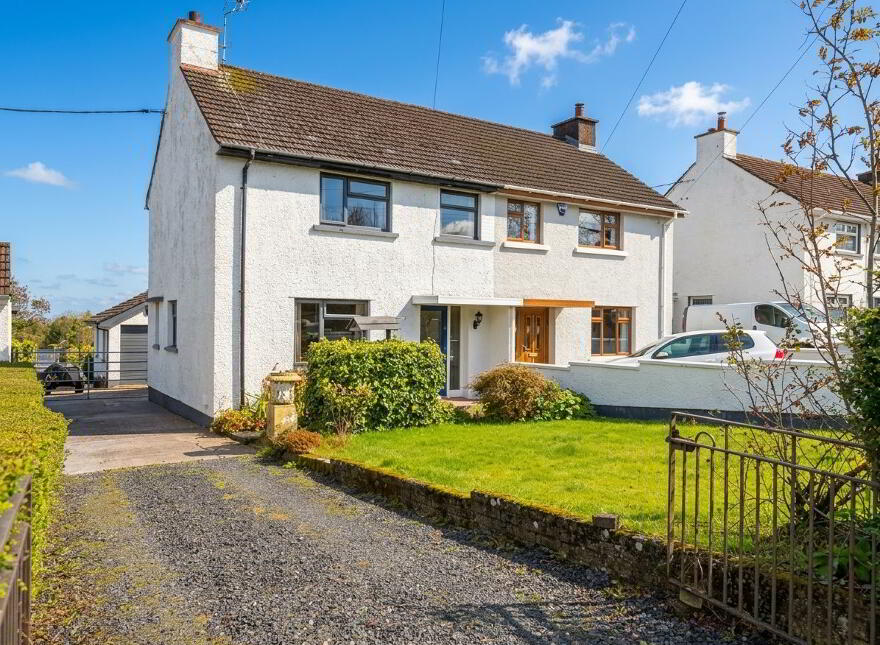 9 Wardlow Crescent, Ballymena, BT42 4HN
