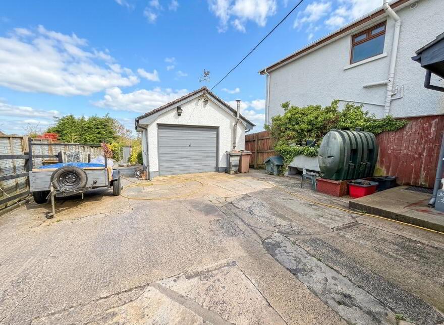 9 Wardlow Crescent, Ballymena, BT42 4HN