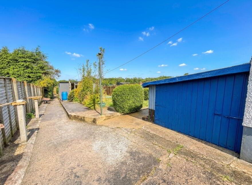 9 Wardlow Crescent, Ballymena, BT42 4HN