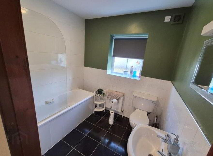Apartment 3 Bakers Court, Bachelor's Walk, Ballyshannon, F94HK13