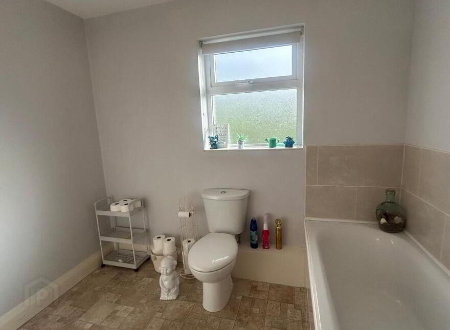 Bloomswood, 30 Altamont, Millstreet, P51DR79
