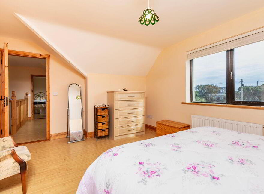 Seaview, Kilmore Village, Kilmore, Y35TD45