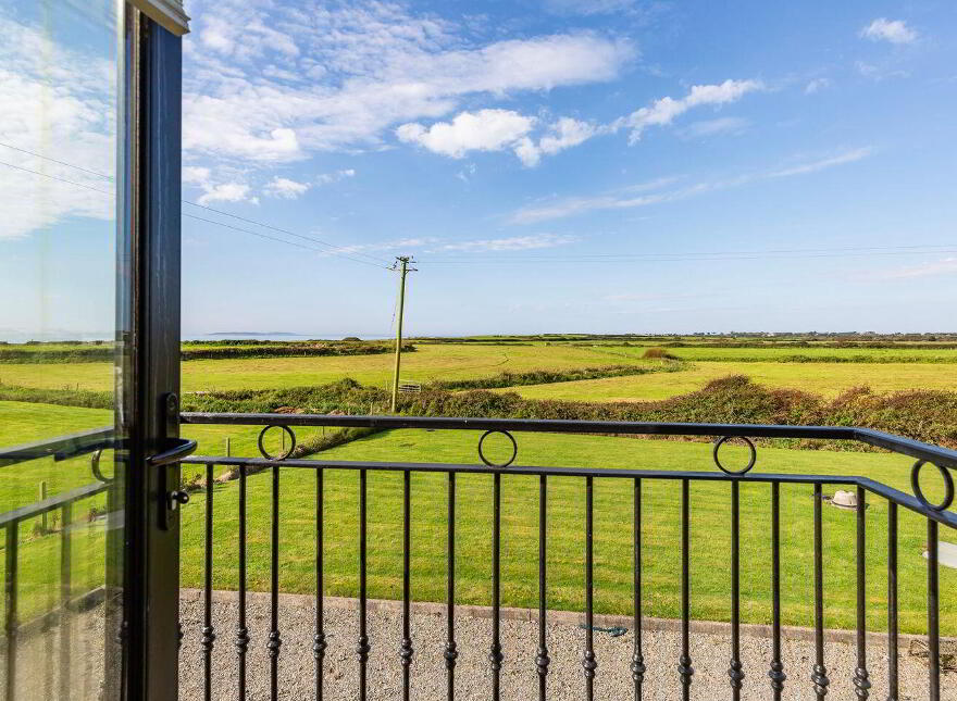 Seaview, Kilmore Village, Kilmore, Y35TD45