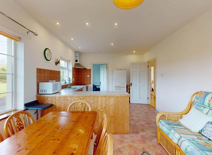 Ballylara, Ballinahask, Kilmuckridge, Y25P597