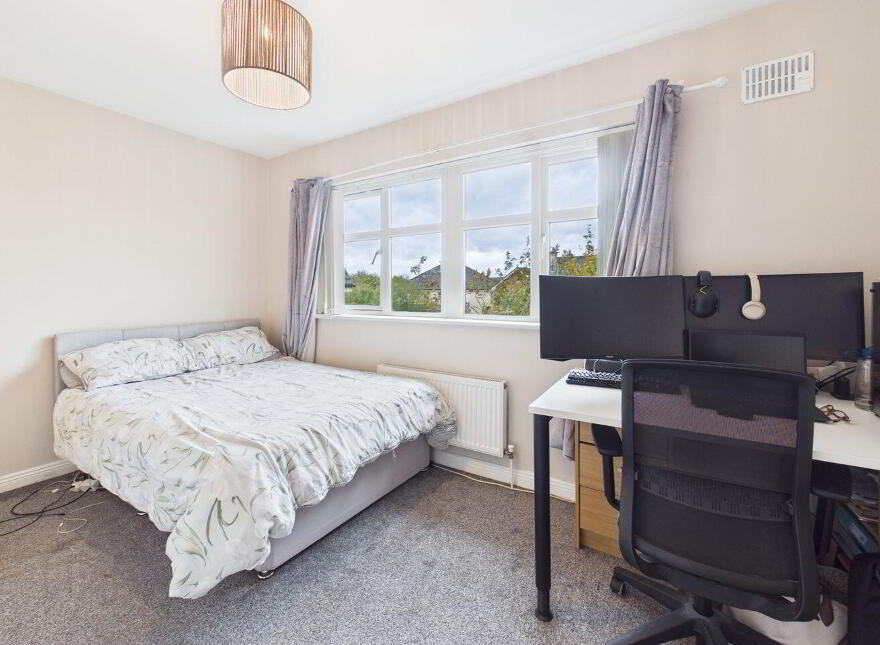 86 Duirling, Roscam, Galway City, H91XNP8