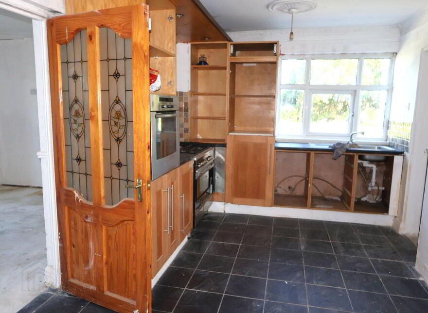 Emlybeg South, Binghamstown, Ballina, F26V0V3