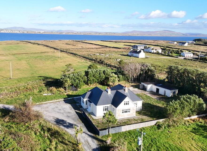 Emlybeg South, Binghamstown, Ballina, F26V0V3