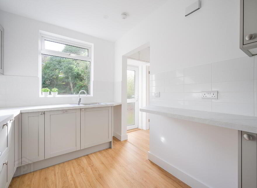 41 Chester Park, Bangor, BT20 3JE