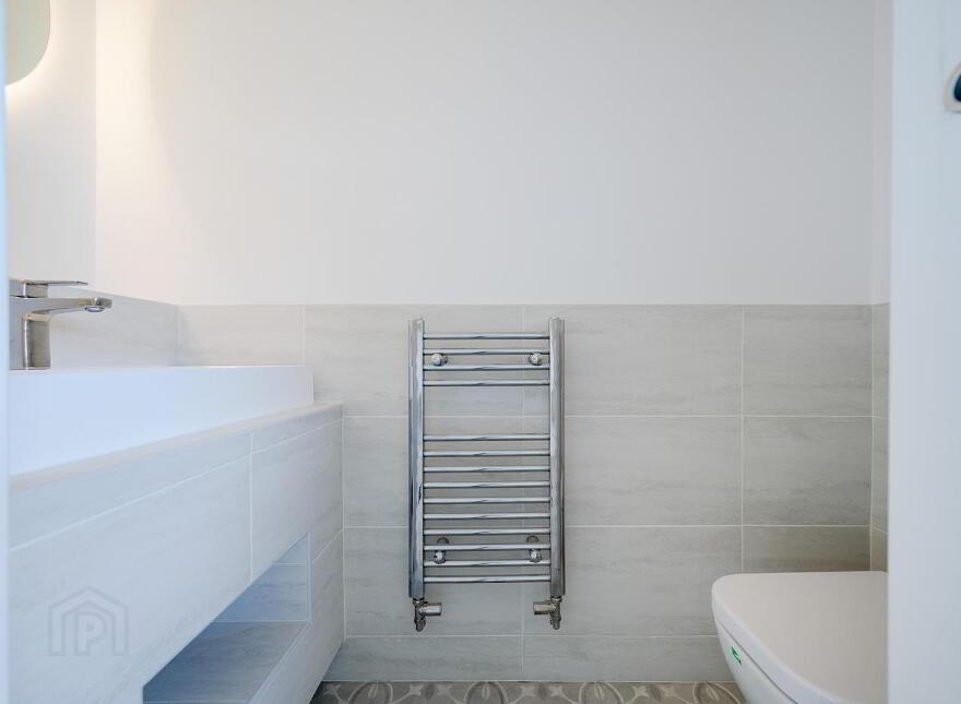 41 Chester Park, Bangor, BT20 3JE