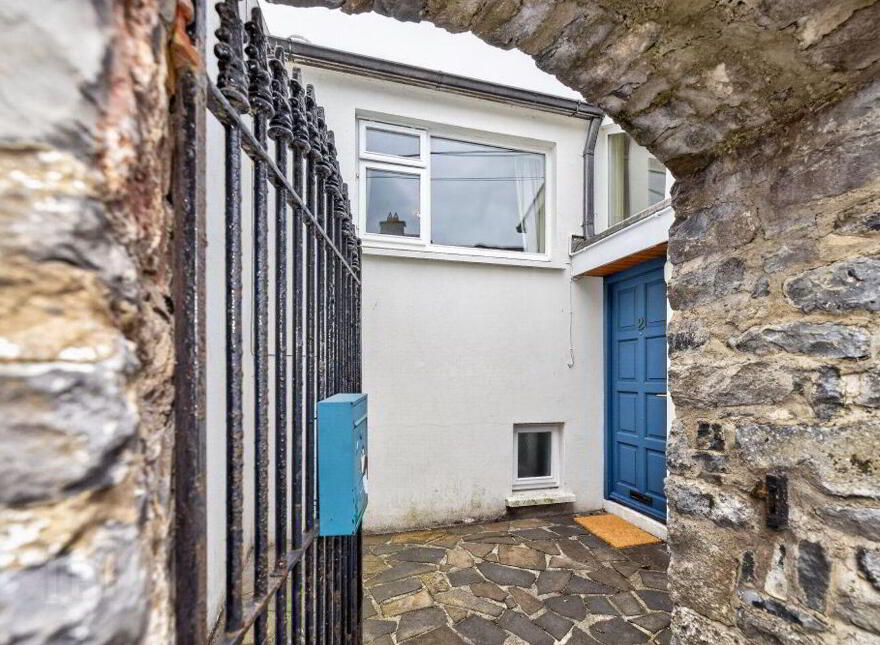 2 Saint Michael's Gate, Michael Street, Kilkenny, R95C1KK