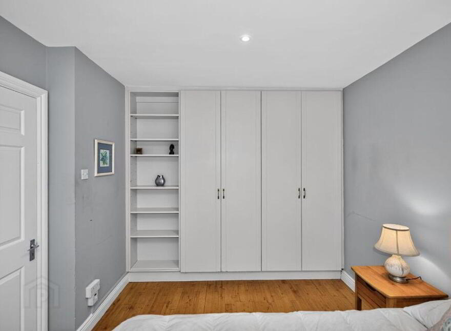 2 Saint Michael's Gate, Michael Street, Kilkenny, R95C1KK