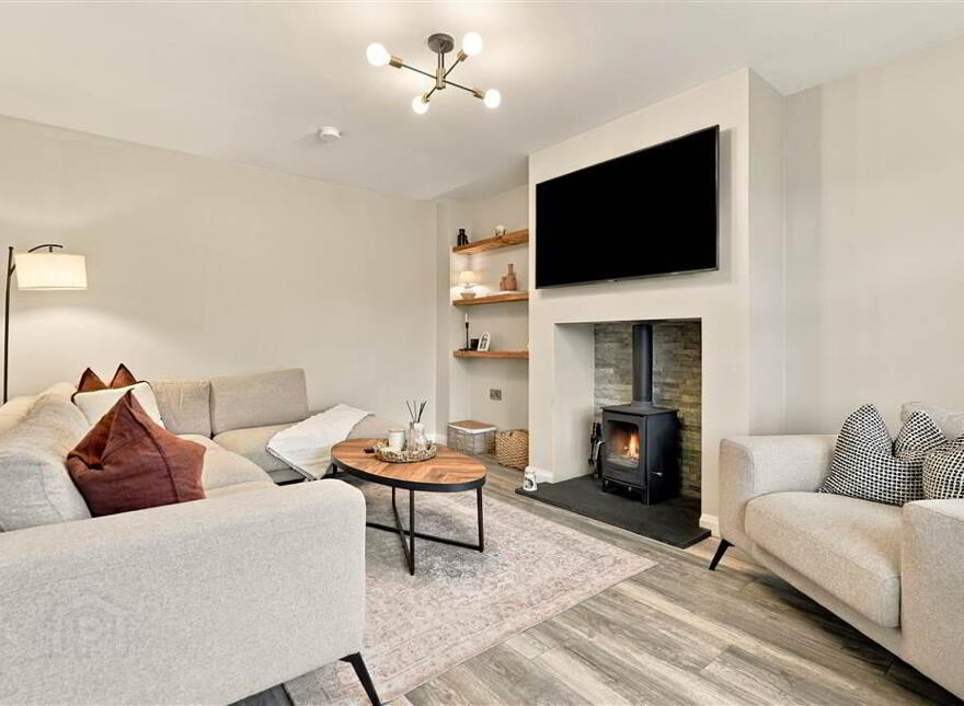 27 Quarry Hill, Ahoghill, Ballymena, BT42 1PZ