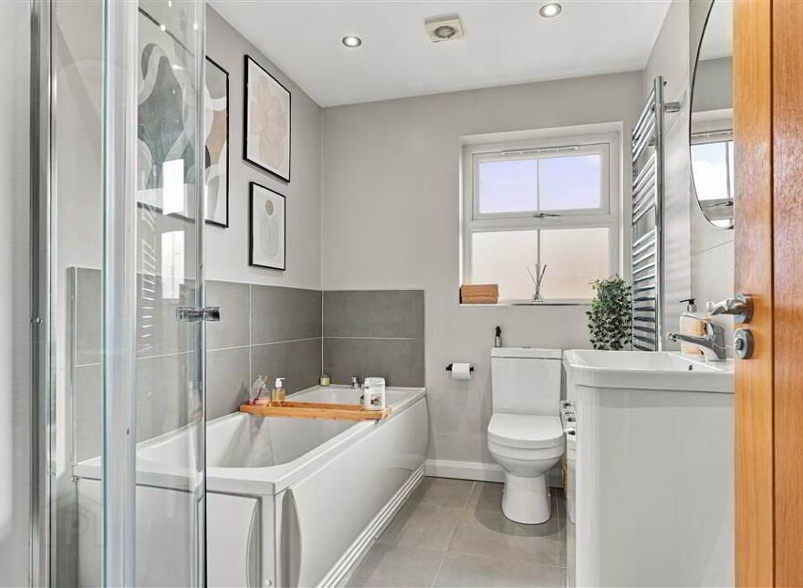 27 Quarry Hill, Ahoghill, Ballymena, BT42 1PZ