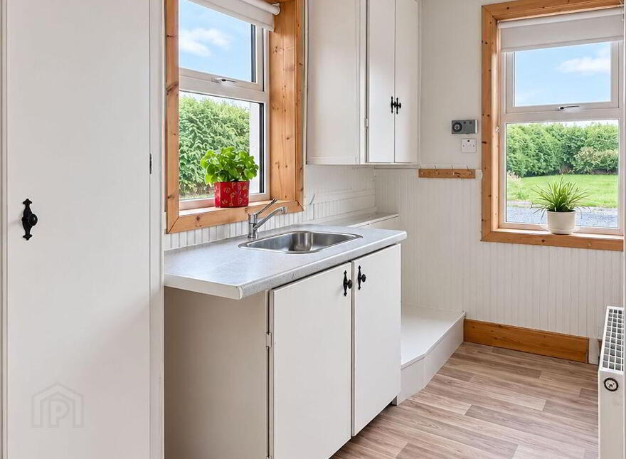 Deerpark House, Ballinvoher, Turloughmore, H65RA06