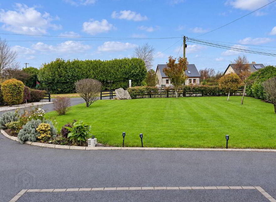 Deerpark House, Ballinvoher, Turloughmore, H65RA06