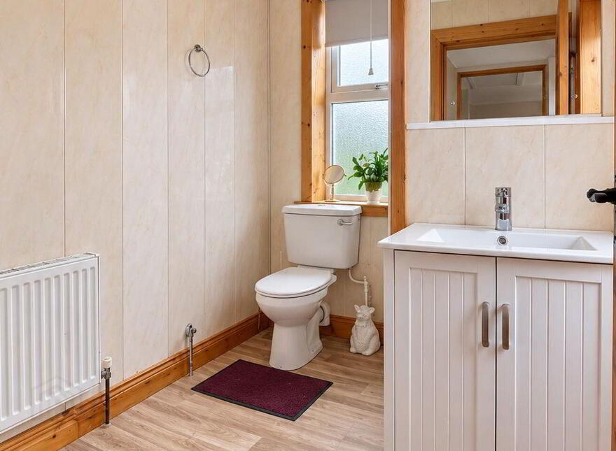 Deerpark House, Ballinvoher, Turloughmore, H65RA06
