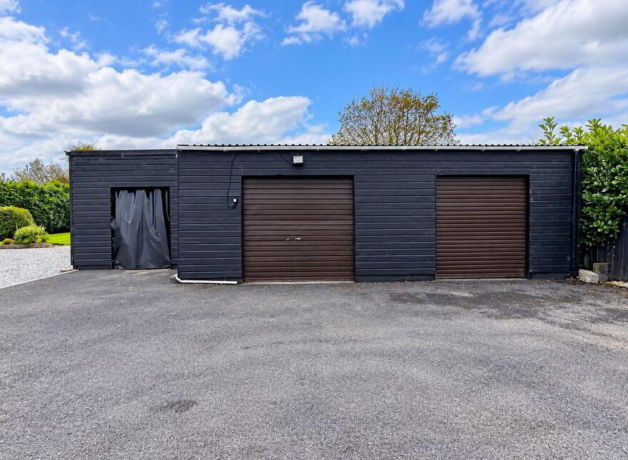 Deerpark House, Ballinvoher, Turloughmore, H65RA06