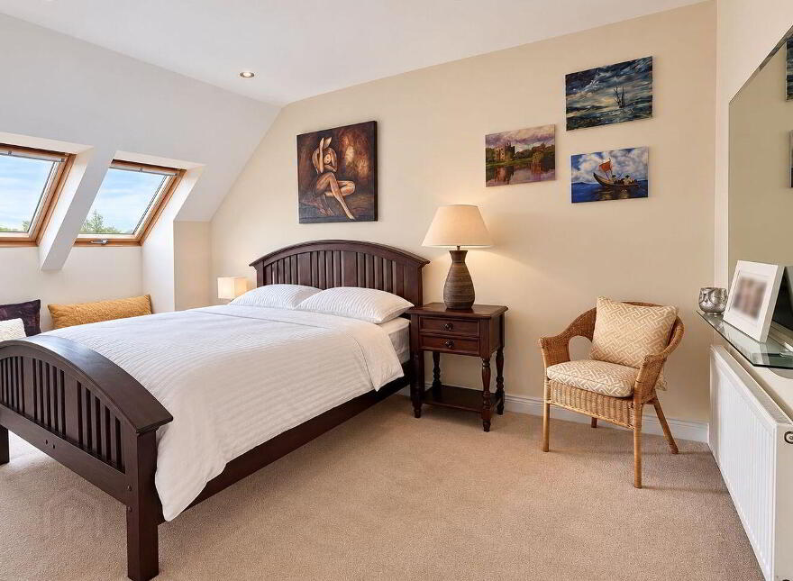 24 Cúl Aitinn, Clybaun Road, Knocknacarra, H91YF2D