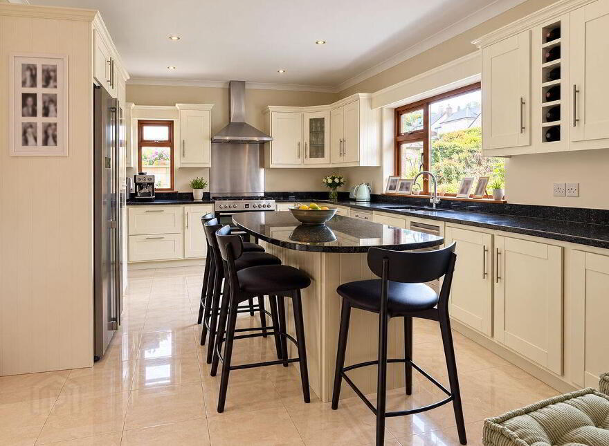 24 Cúl Aitinn, Clybaun Road, Knocknacarra, H91YF2D