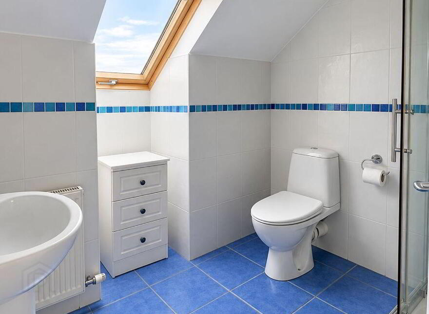 24 Cúl Aitinn, Clybaun Road, Knocknacarra, H91YF2D