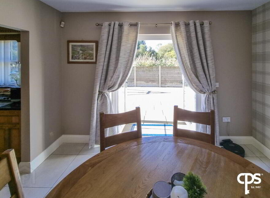 5 Burrels Glen, Omagh, BT78 4QX
