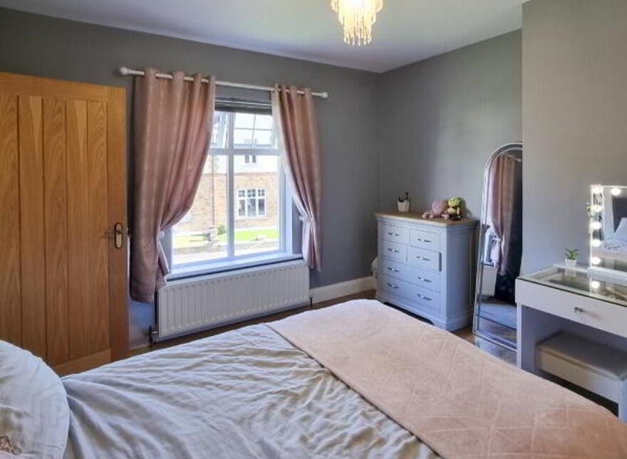 5 Burrels Glen, Omagh, BT78 4QX