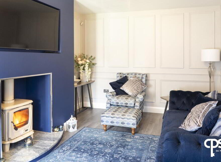 5 Burrels Glen, Omagh, BT78 4QX