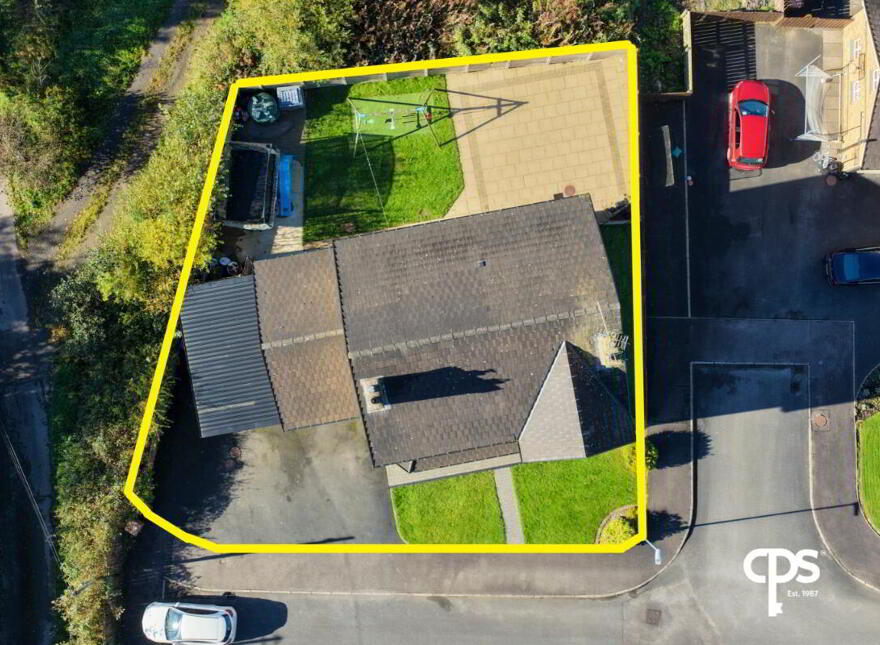 5 Burrels Glen, Omagh, BT78 4QX