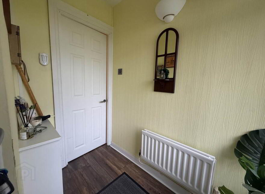12 Sandringham Place, Carrickfergus, BT38 9EQ