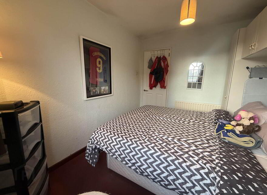 12 Sandringham Place, Carrickfergus, BT38 9EQ