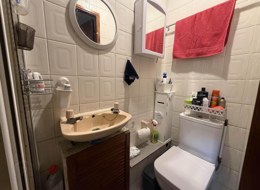 12 Sandringham Place, Carrickfergus, BT38 9EQ