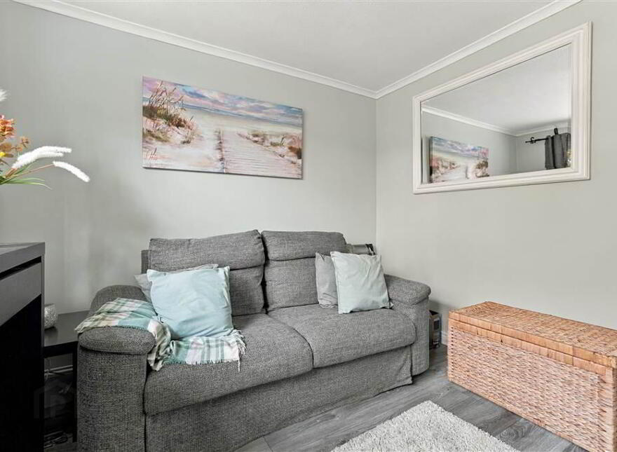 17 Shetland Gardens, Ballymena, BT42 4ER
