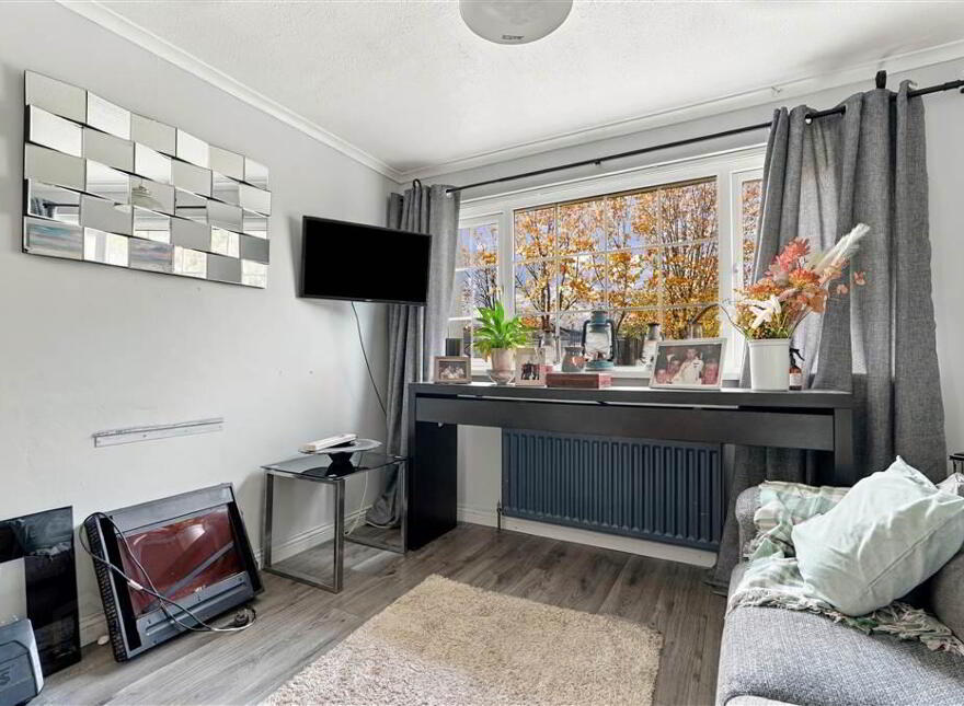 17 Shetland Gardens, Ballymena, BT42 4ER