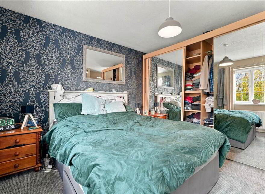 17 Shetland Gardens, Ballymena, BT42 4ER