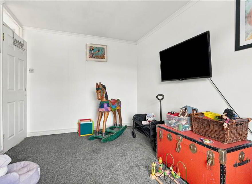17 Shetland Gardens, Ballymena, BT42 4ER