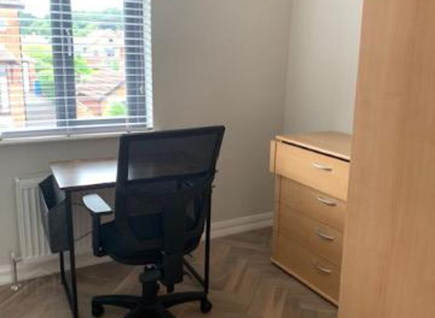 Willesden Park, Stranmillis, Belfast, BT9 5GY