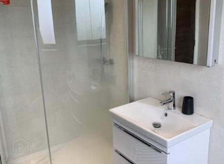 Willesden Park, Stranmillis, Belfast, BT9 5GY