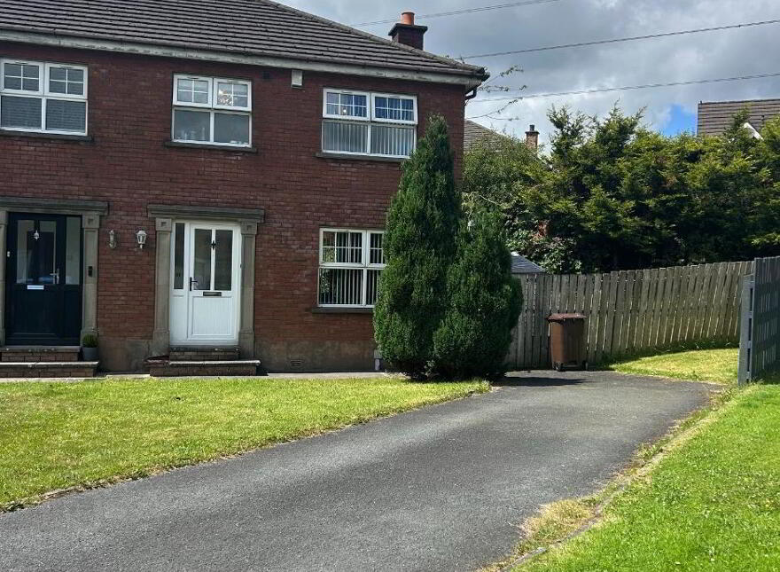 41 Ballylenaghan Heights, Belfast, BT8 6WH