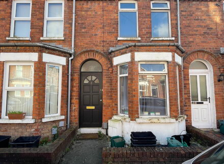 32 Sandymount Street, Belfast, BT9 5DP photo