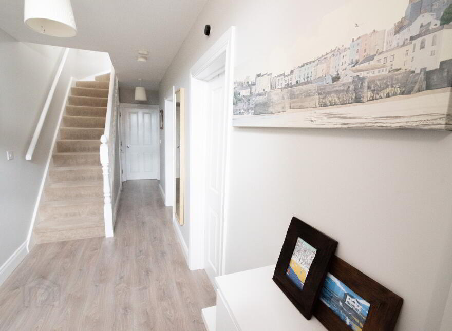7 West Strand Avenue, Portrush, BT56 8ET