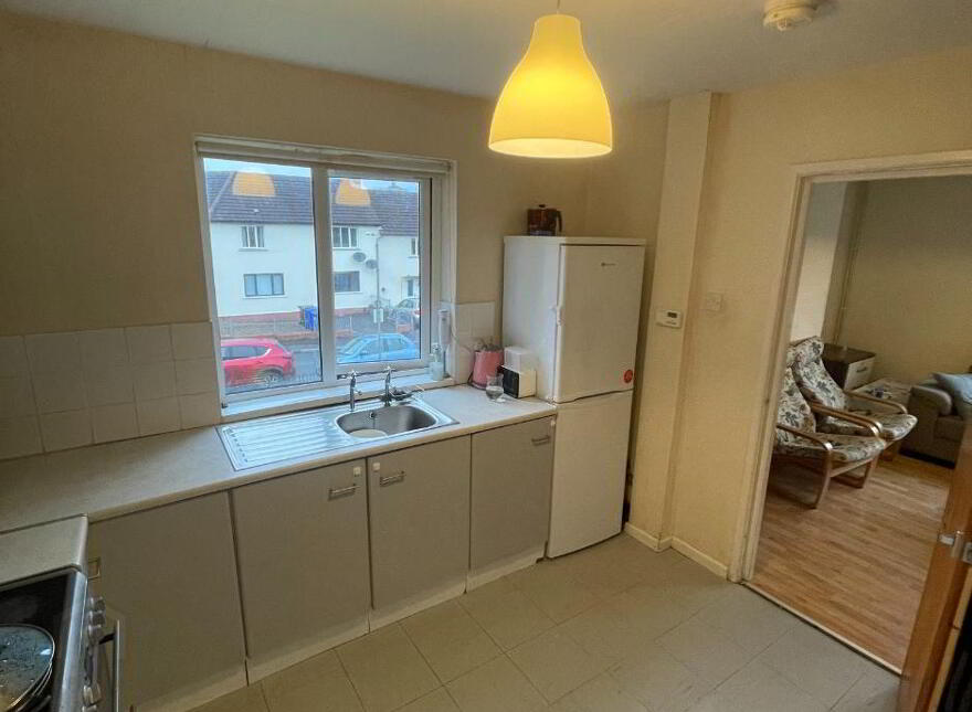 29d Inishowen Drive, Belfast, BT10 0EU