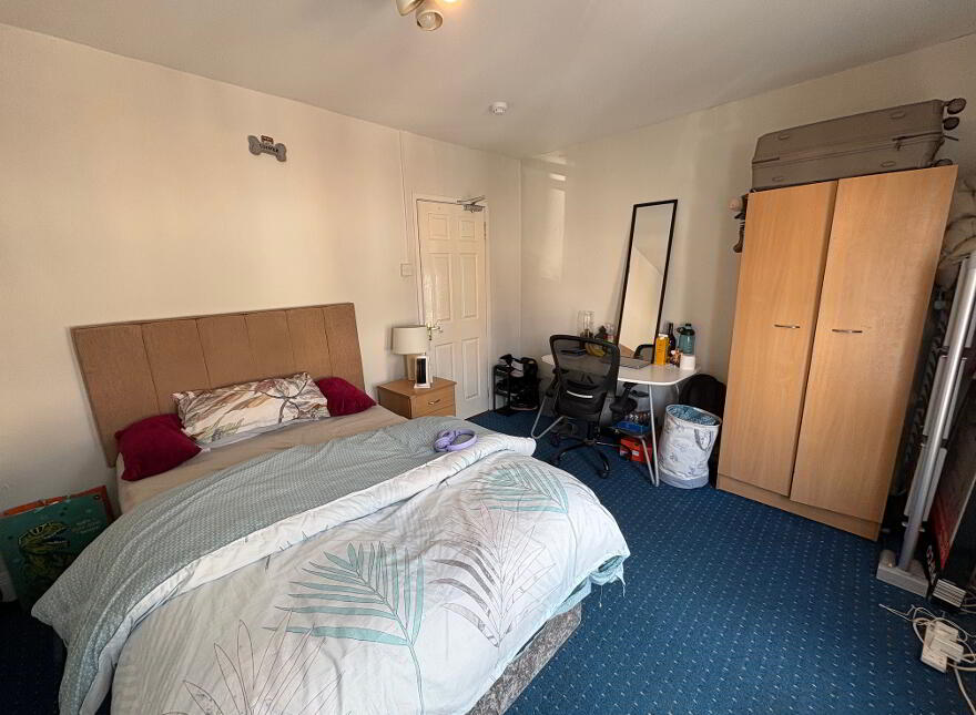 132 Dunluce Avenue, Lisburn Road, Belfast, BT9 7AZ