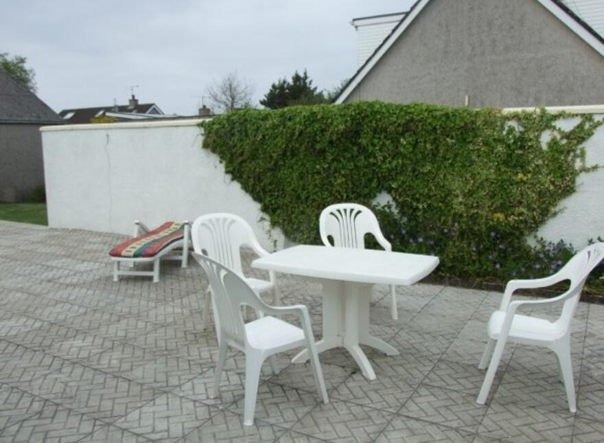 Station Halt, 89 Station Road, Portstewart, BT55 7PU