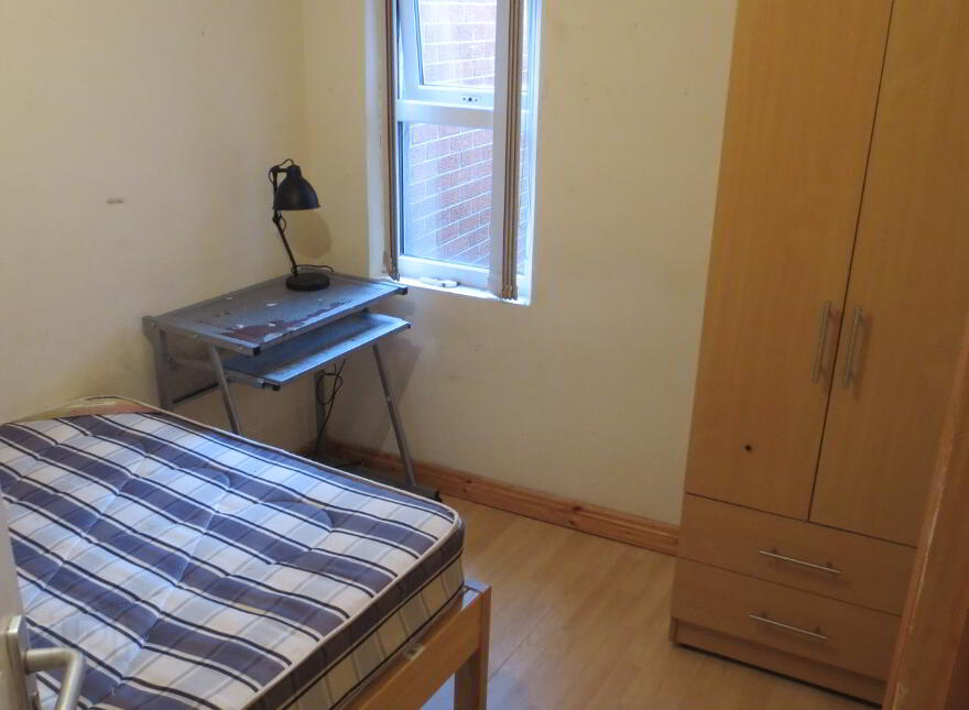 Great House, 75 Palestine Street, University Quarter!, Belfast, BT7 1QL