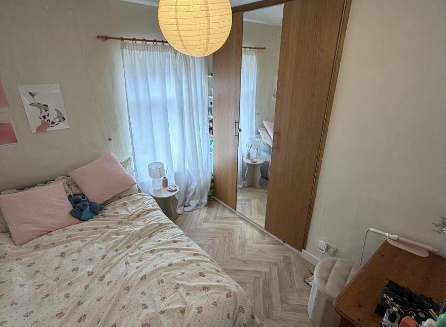 54 Lower Windsor Avenue, Belfast, BT9 7DX