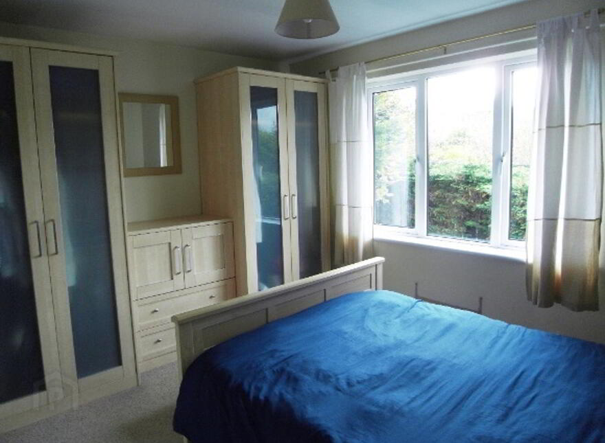 4 Tudor Dale Court, Holywood Road, Belfast, BT4 1SW