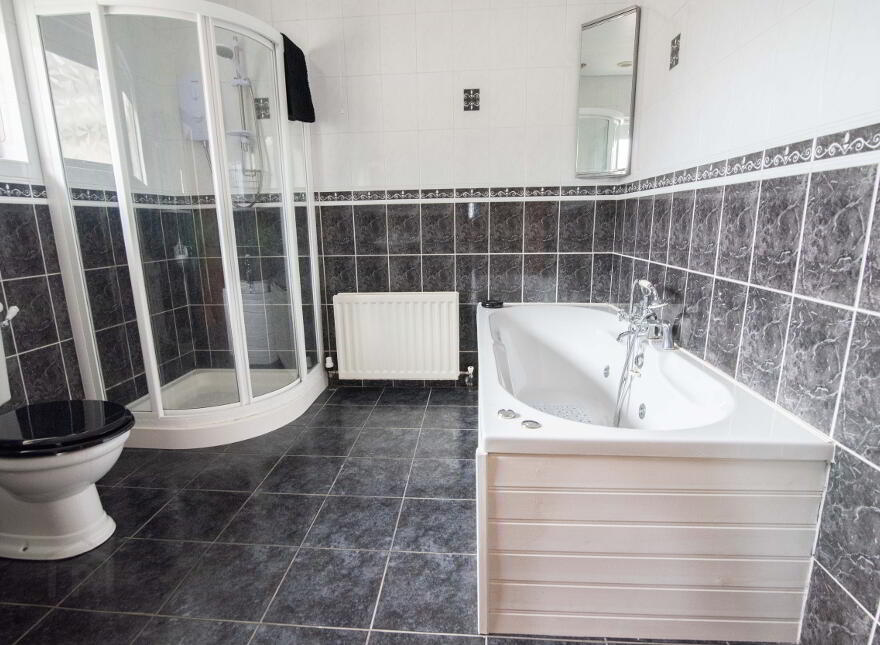 21 Warren Crescent, Portstewart, BT55 7HN