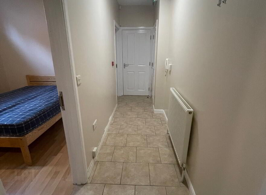 Apt 1 GREAT APARTMENT, 2C DUDLEY STREET, Queens Quarter, Belfast, BT7 1GW